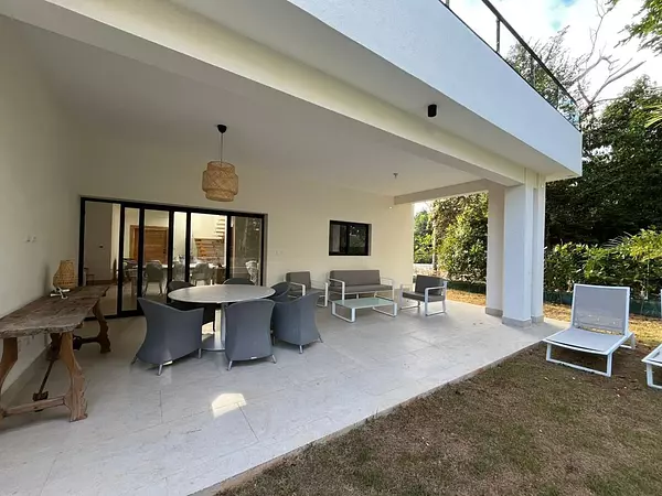 casas vacacionales y villas - Vendo Villa en Punta Cana Village  4