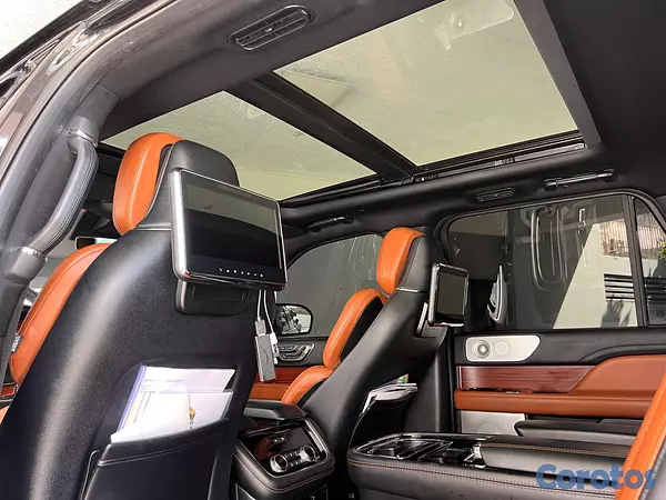jeepetas y camionetas - Lincoln Navigator  8