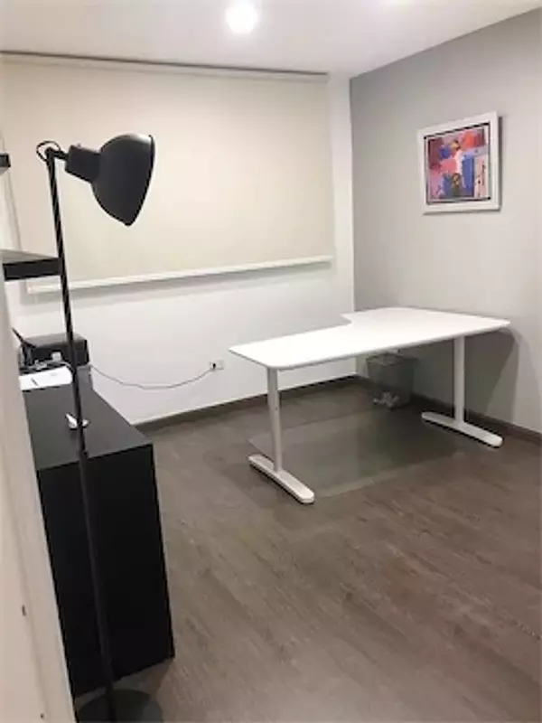 oficinas y locales comerciales - Local céntrico y amoblado en Naco  6