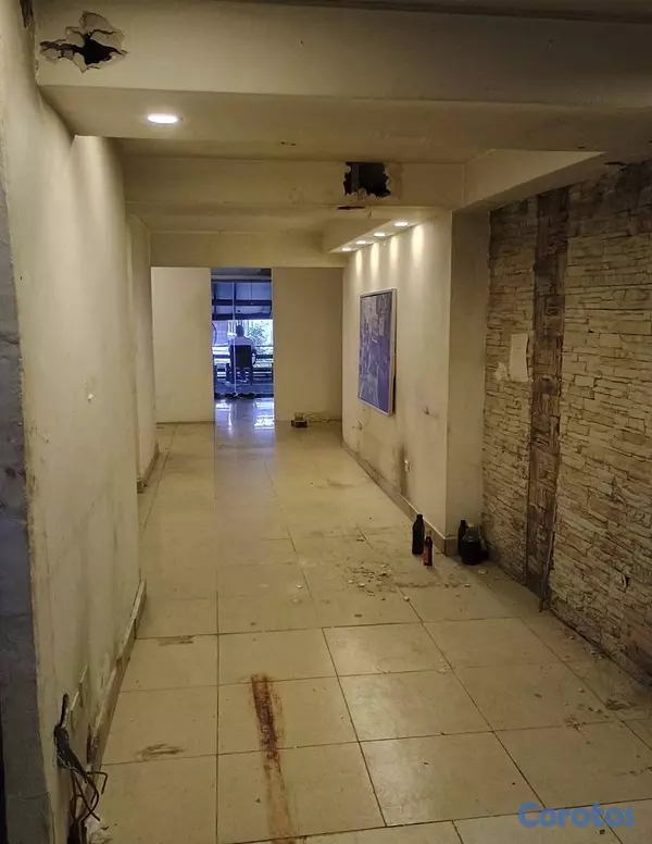 oficinas y locales comerciales - LOCAL COMERCIAL  8
