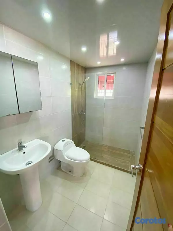 apartamentos - Vendo apartamento en colinas del Oeste  6