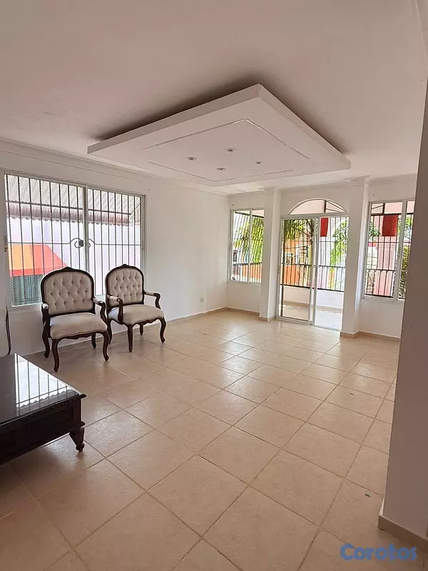 casas - Amplia casa en venta ubicada en urbanizacion Jardi 4