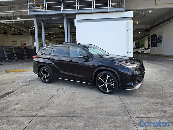 jeepetas y camionetas - Toyota highlander 2022 XSE  2