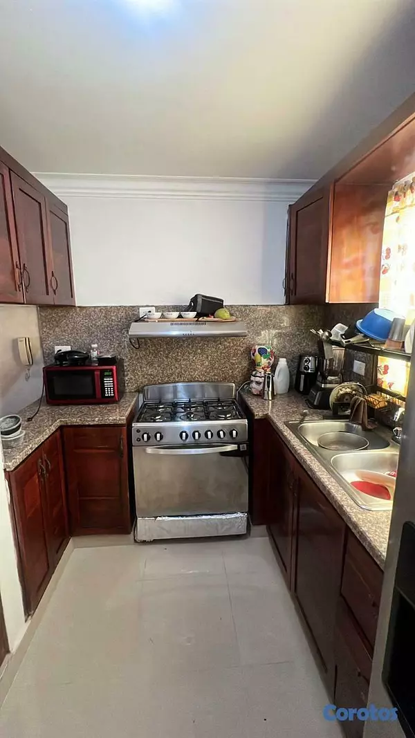 apartamentos - Apartamento en Vista hermosa 4to Nivel Guayubin Ol 5