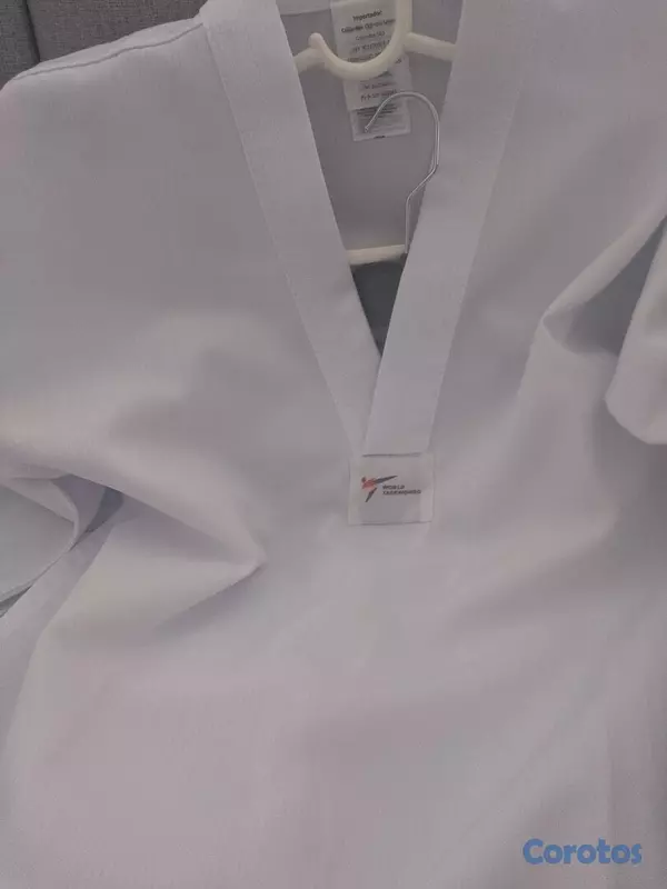 Artículos Deportivos - Uniforme taekwondo Adidas blanco casi nuevo con cinturón blanco 5