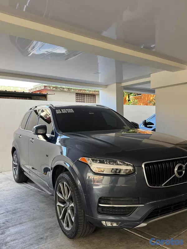jeepetas y camionetas - Volvo cx 90 Momentum2018 Precio negociable. En San 4