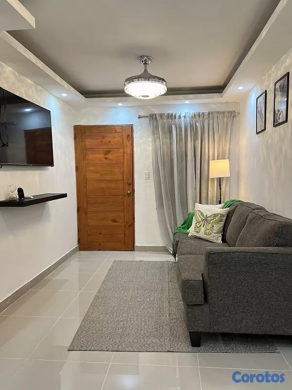 casas vacacionales y villas - venta de Villa con piscina en punta cana en bávaro a 8 minutos del downtown 8