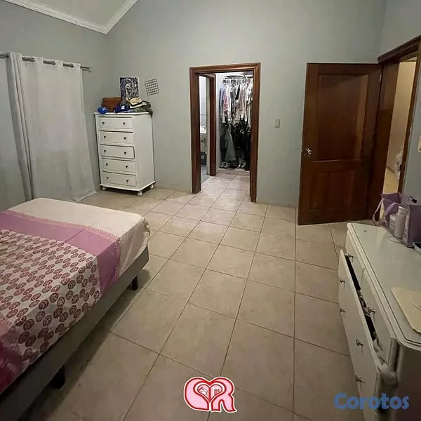 casas - SE ALQUILA CASA DE DOS NIVELES EN EL SECTOR ENSANCHE JULIETA  11