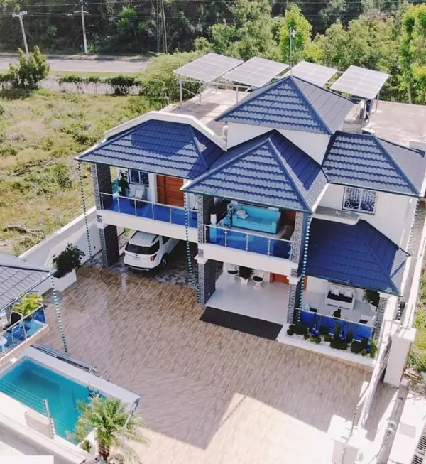 casas - Casa Amueblada de Venta en Santiago