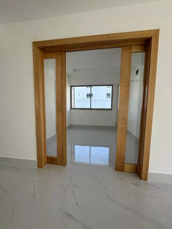 apartamentos - Apartamento en Venta, Los Cacicazgos USD 360,000   7