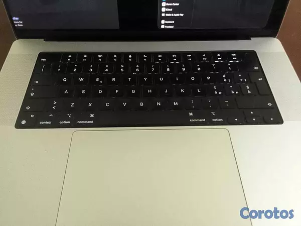 computadoras y laptops - Se Vende MacBook Pro M1 16" 5
