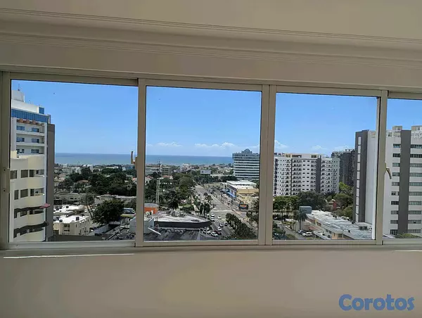 apartamentos - Vendo Apartamento amplio en exclusiva torre (La Esperilla) 2