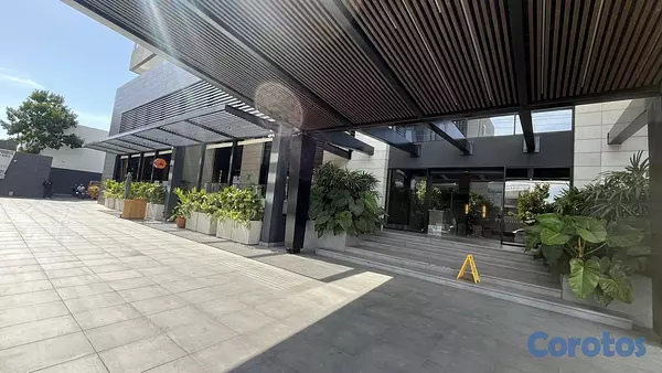 oficinas y locales comerciales - Venta de Local en Piantini  11