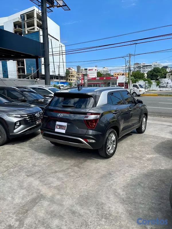 jeepetas y camionetas - Hyundai Cantus 2021 
 8