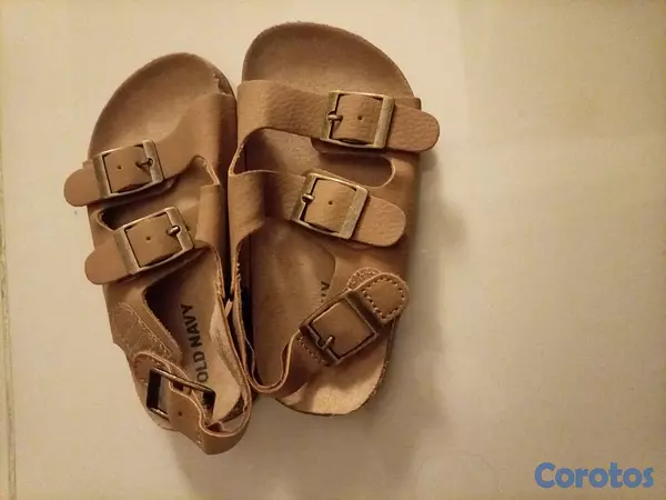 ropa y zapatos - Zapatos para chiquitos inf aquí 

 2