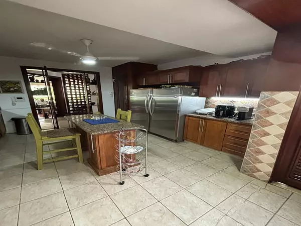 casas - Vendo Casa en Cuesta Hermosa, Arroyo Hondo.
Cerca de Colegios y Centro Comercial 3