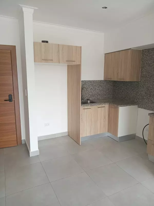 apartamentos - Alquiler Apartamento en Evaristo Morales. 4