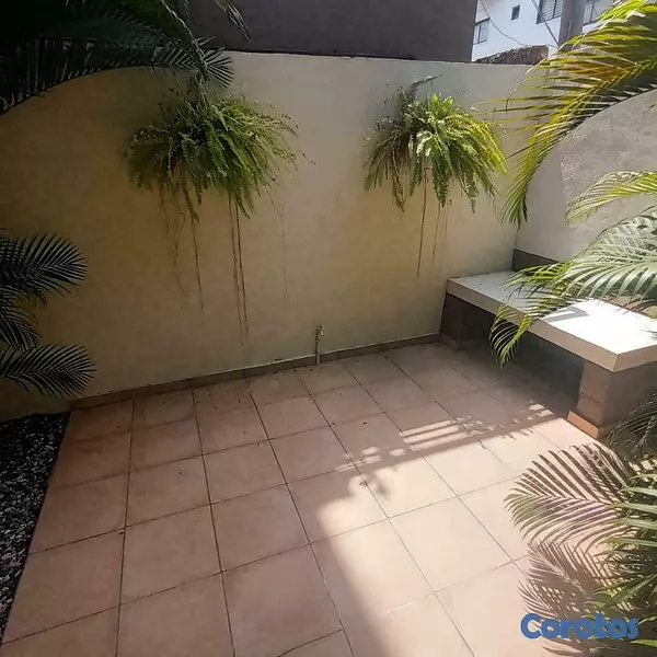 casas - Casa cerca  Nuñez de cáceres ideal para negocio 7