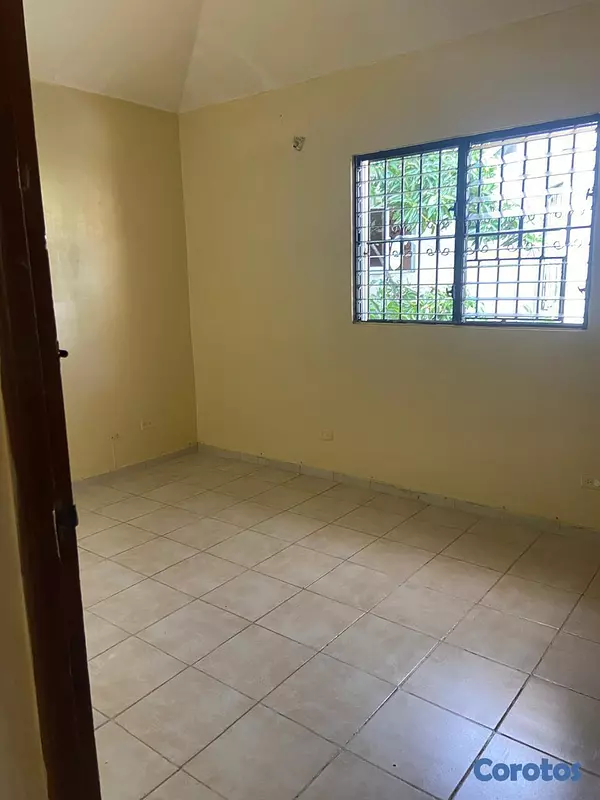 casas - Casa Tres en Una Av. independencia Cerca del Bravo 8
