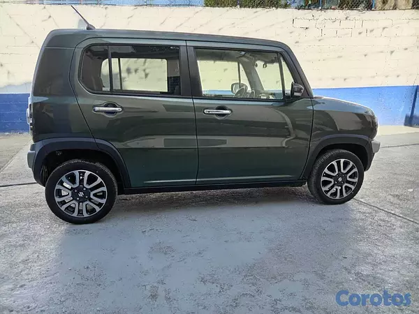 jeepetas y camionetas - SUZUKI HOSTLER  3