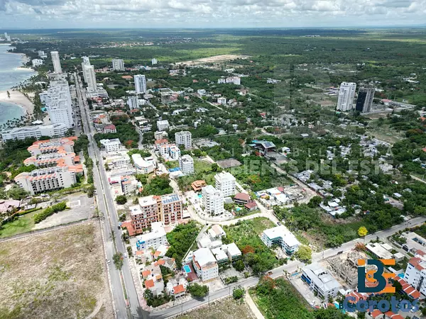 solares y terrenos - VENDE Excelente Solar con 1,024 metros en el CENTR 6
