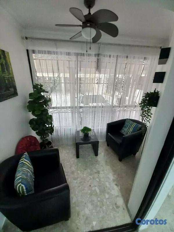 apartamentos - Apartamento en zona exclusiva a 1 cuadra del parque Mirador Sur 6
