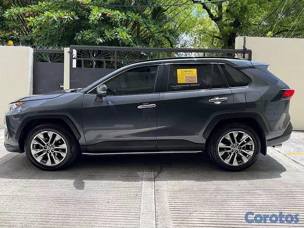jeepetas y camionetas - Toyota Rav4 Limited 2020 3