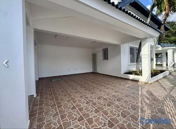 casas - Casa Amplia en Alquiler, Cerros de Gurabo 4