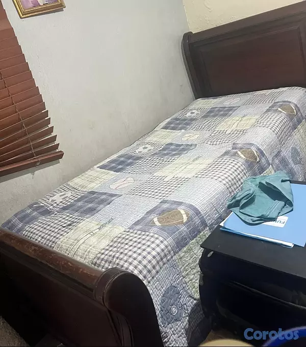 muebles y colchones - Base de cama en muy buen estado. 

 4