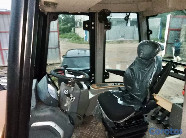 camiones y vehiculos pesados - retro pala nueva cummins con martillo  5