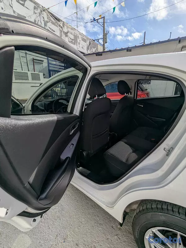 carros - MAZDA DEMIO 2020 5