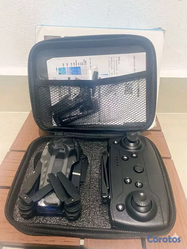 otros electronicos - Mini Dron Plegable con Camuflaje – Combo Completo con Estuche
 2