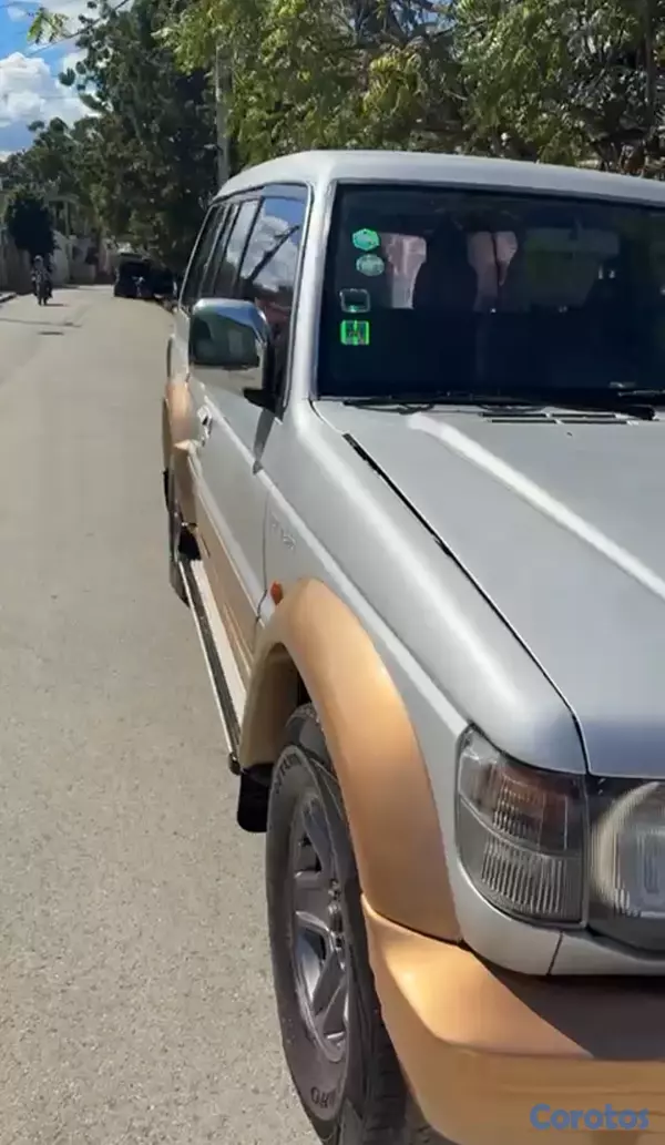 jeepetas y camionetas - Mitsubishi Montero 3