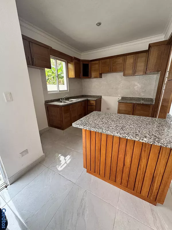casas - venta de casa en proyecto cerrado autopista de san isidro prado oriental  6