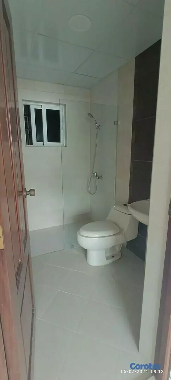 apartamentos - SE VENDE APARTAMENTO CLASICO  EN EL MILLÓN
 5