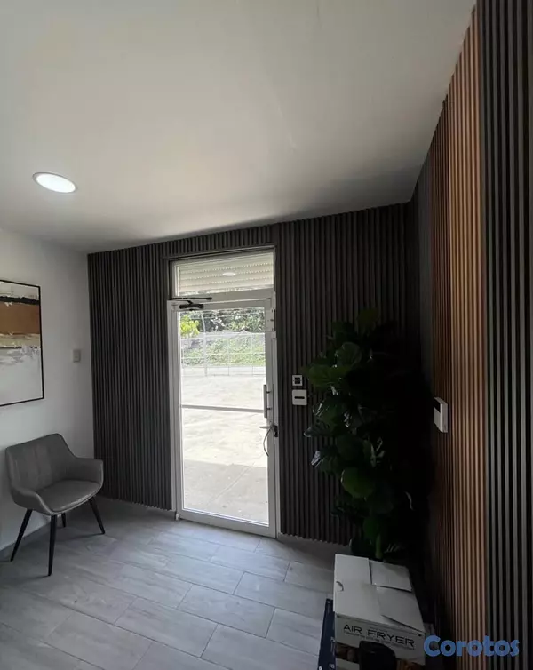 oficinas y locales comerciales - NAVE COMERCIAL  3