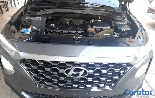 jeepetas y camionetas - HYUNDAI SANTA FE 2020 5