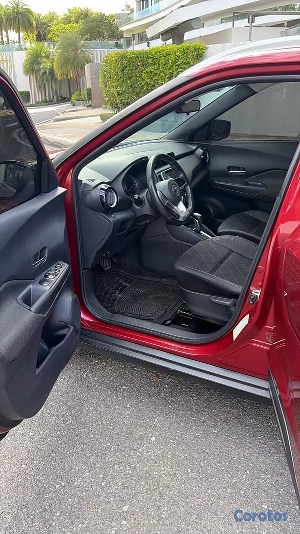jeepetas y camionetas - Vendo Nissan Kicks 2017 5