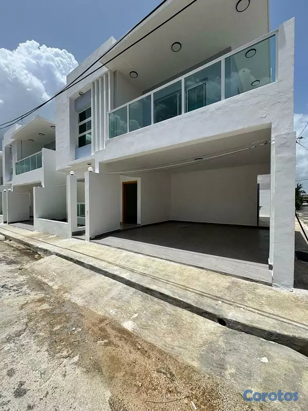 casas - Venta de Casa en San Isidro  5