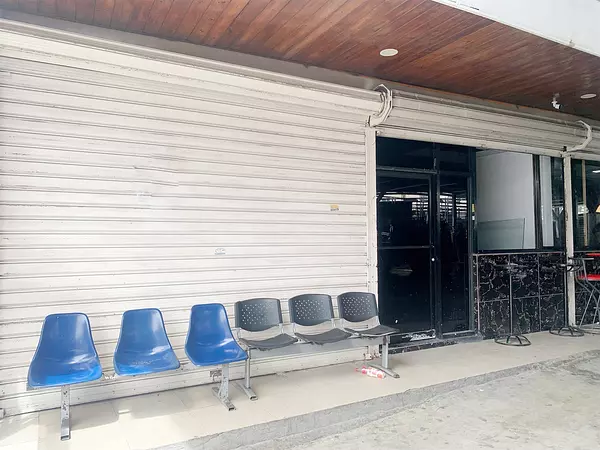 oficinas y locales comerciales - Local en av independencia  5