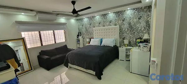 apartamentos - apartamento  10 m2 en Evaristo Morales  3 habitaciones  próximo a.la 27 de febre 12