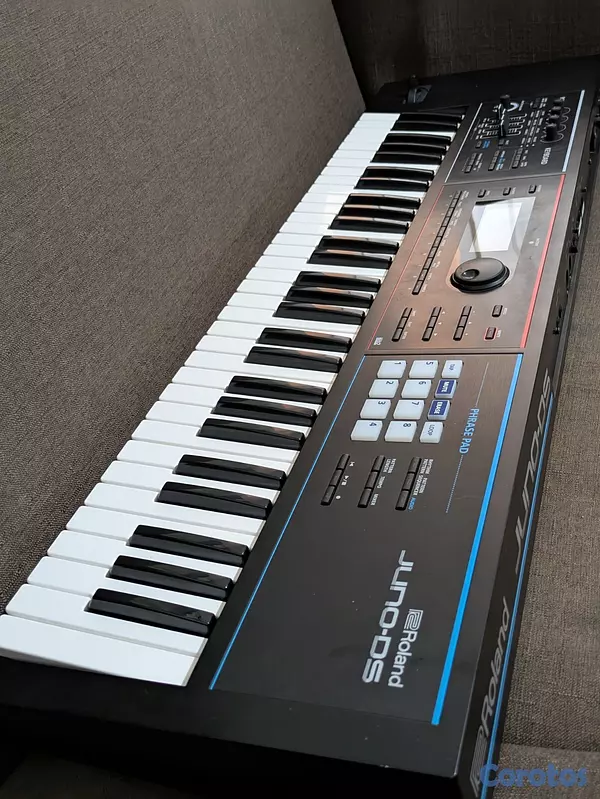 instrumentos musicales - Piano Roland Juno DS 61  3