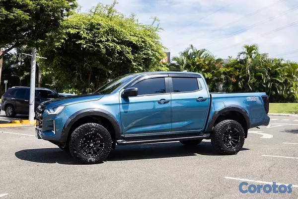 jeepetas y camionetas - Isuzu Dmax Europea 2025 5