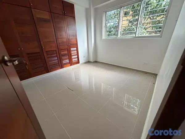 apartamentos - alquiló avenida independencia Buenos Aires mirador tercer nivel ascensor tres ha 8