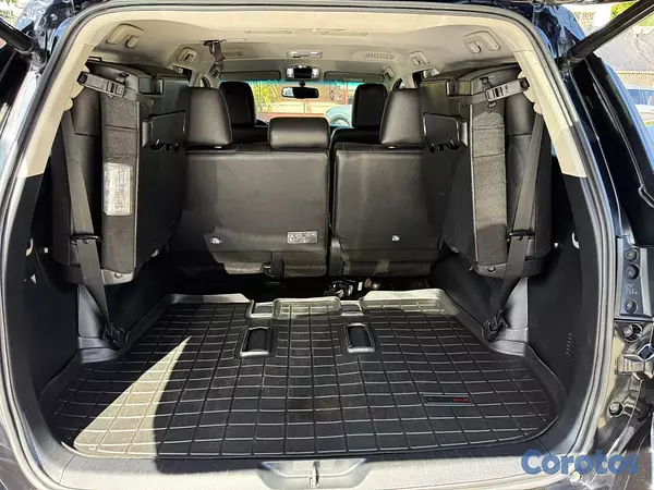 jeepetas y camionetas - Toyota Fortuner Diamond 2022 11