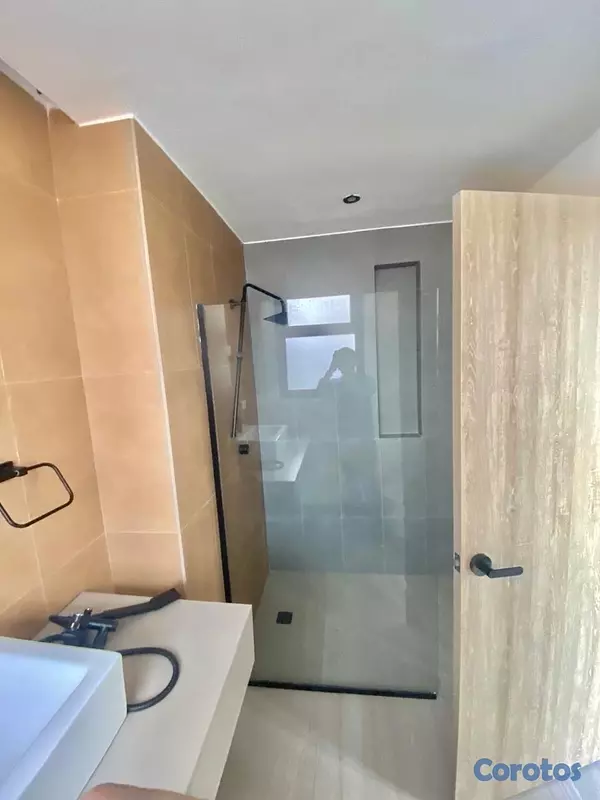 apartamentos - Apartamento de alquiler en La Esmeralda  8