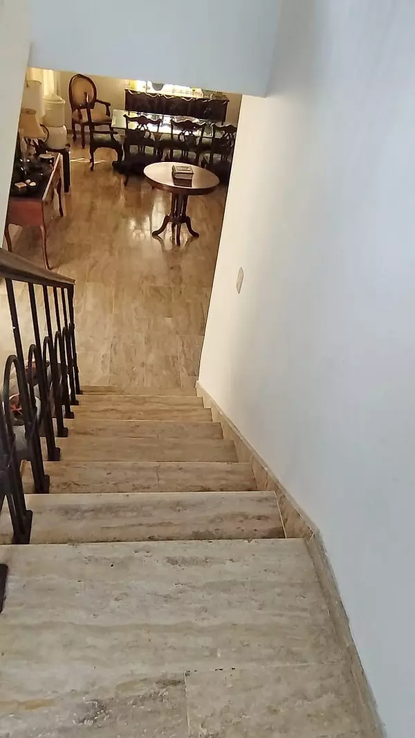 apartamentos - En venta Casa en Cerros de Arroyo Hondo III.
U$S300,000 
200 m²
 4