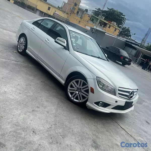 carros - BUSCAS UNA OPORTUNIDAD, TE TENGO UN MERCEDES BENZ 2007,10/10 y BUEN PRECIO 5