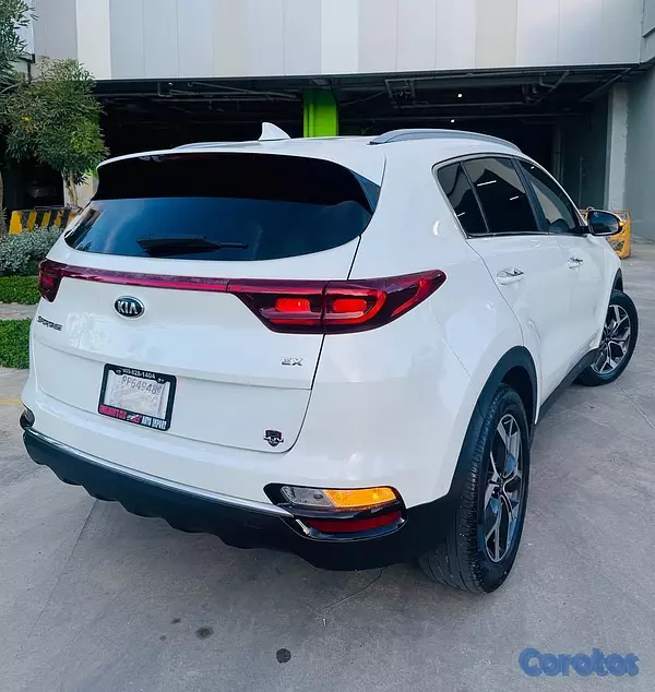 jeepetas y camionetas - Kia Sportage Ex 2020. Título Limpio.  3