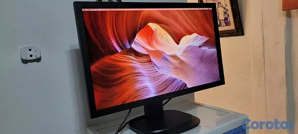 computadoras y laptops - Monitor ViewSonic 24 Pulg Full 1080p HDMI Trae Bocinas incluidas 1